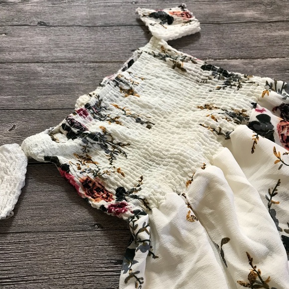 🆕Boho Floral Off Shoulder Maxi Dress White - Picture 4 of 7